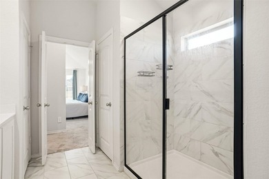 Step into this sleek and stylish Burleson home, Joshua ISD - photo 17