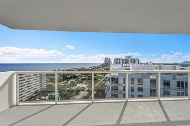 Rarely available south-facing upper-floor end unit! This bright - photo 20