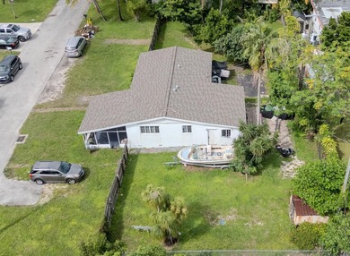 Spacious 3-bedroom, 2-bath home on a rare double lot in Miramar! - photo 26