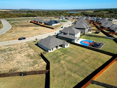 Step into this sleek and stylish Burleson home, Joshua ISD - photo 32