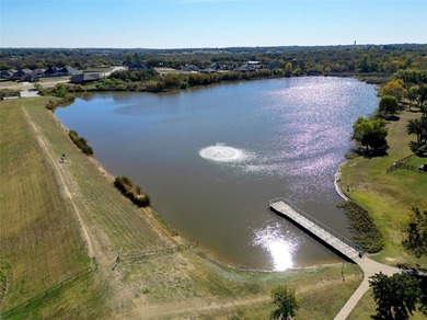 Step into this sleek and stylish Burleson home, Joshua ISD - photo 36