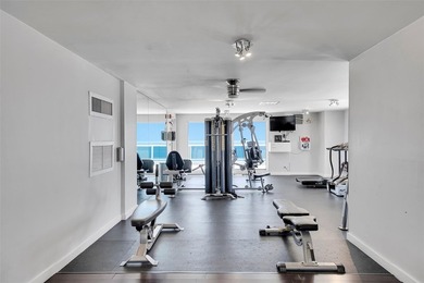 Rarely available south-facing upper-floor end unit! This bright - photo 38