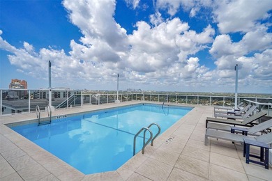 Rarely available south-facing upper-floor end unit! This bright - photo 43