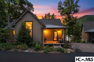 Lake living at it best!. This direct lakefront custom built home - photo 9
