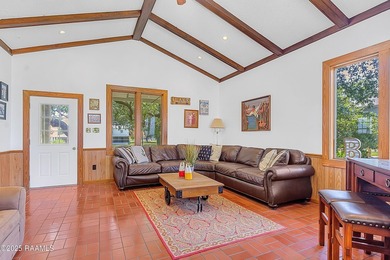 Welcome to your quaint retreat in the community of Big Lake - photo 3