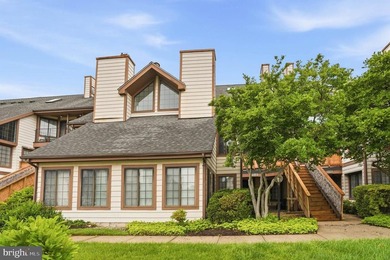 Fall in love with this stunning 2BR/2BA condo with a spacious - photo 1