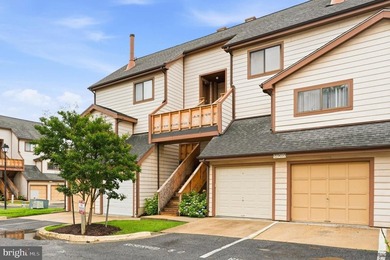 Fall in love with this stunning 2BR/2BA condo with a spacious - photo 2
