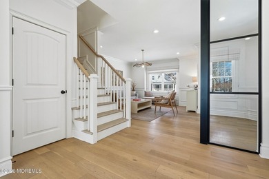 Amazing home in West Allenhurst with beautiful views of the lake - photo 4