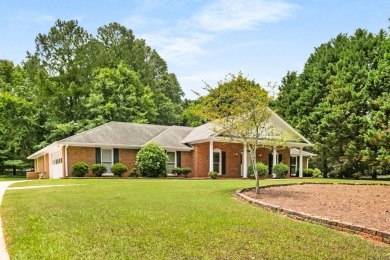 Pendleton Lake  Home For Sale in Tyrone Georgia