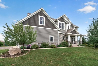 Welcome to 3350 Nugent Ave SW, a custom built 2016 home - photo 7
