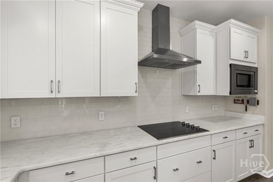 Beautifully maintained 4-bedroom, 2.5-bath home in the desirable - photo 11