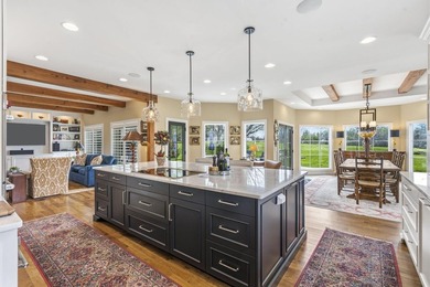 Located on a scenic and quiet cul-de-sac, this 2 story all brick - photo 23