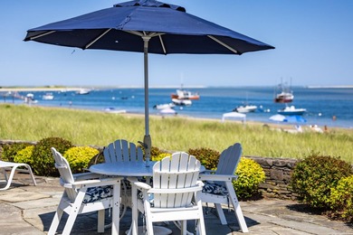 The SandBox, an icon of Shore Road, sits on one of the most - photo 9