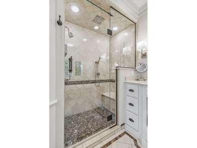 Located on a scenic and quiet cul-de-sac, this 2 story all brick - photo 34