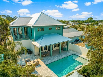 Welcome to your turnkey coastal haven at 322 Sea Breeze Drive, a - photo 2