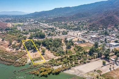 What a wonderful opportunity to purchase Lake front property - photo 3