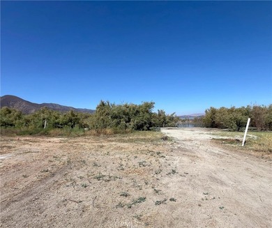 What a wonderful opportunity to purchase Lake front property - photo 9
