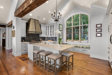 Set within the prestigious Meadow Ridge section of Lake Toxaway - photo 10