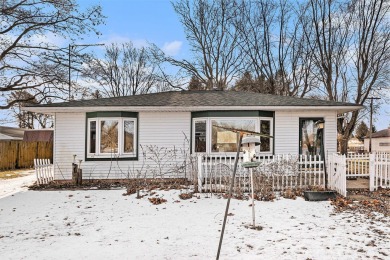 Lake Home Sale Pending in Mendon, Michigan