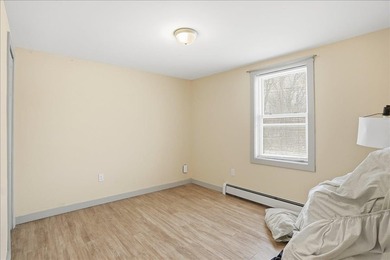 Investors and savvy buyers take notice! This clean, efficient - photo 11