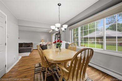 Charming Colonial nestled on a beautifully tree lot, plus an - photo 13