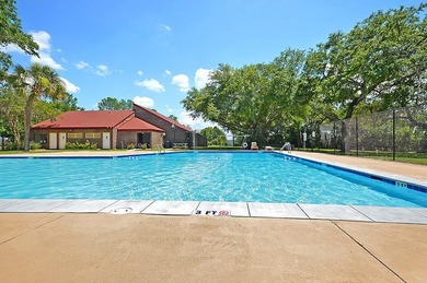 Welcome home to 4354 Great Oak Drive, a beautifully refreshed - photo 23