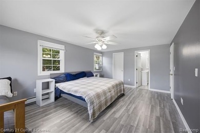 Charming Colonial nestled on a beautifully tree lot, plus an - photo 25