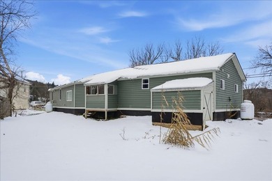 Investors and savvy buyers take notice! This clean, efficient - photo 31