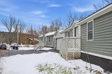 Investors and savvy buyers take notice! This clean, efficient - photo 34