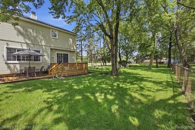 Charming Colonial nestled on a beautifully tree lot, plus an - photo 35