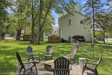 Charming Colonial nestled on a beautifully tree lot, plus an - photo 40