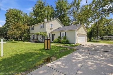 Charming Colonial nestled on a beautifully tree lot, plus an - photo 45
