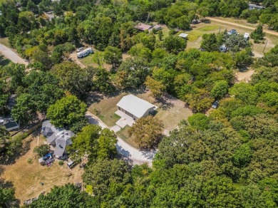 Lake Home For Sale in Gordonville, Texas
