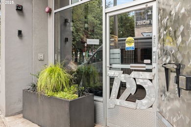 Why settle for a cookie-cutter condo when this iconic Pearl