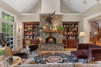 Nestled on 3.9 private, beautifully landscaped acres at the foot - photo 6