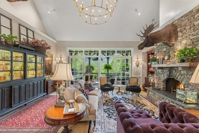 Nestled on 3.9 private, beautifully landscaped acres at the foot - photo 7