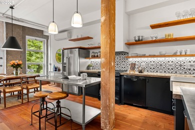 Why settle for a cookie-cutter condo when this iconic Pearl