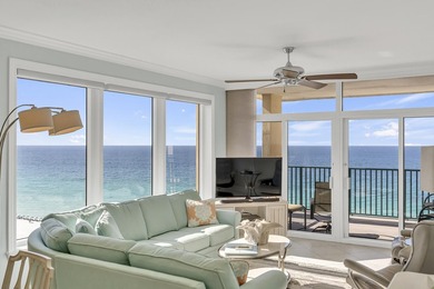 DON'T LET THIS ONE SLIP AWAY! 3 bed/3 bath corner unit with - photo 1
