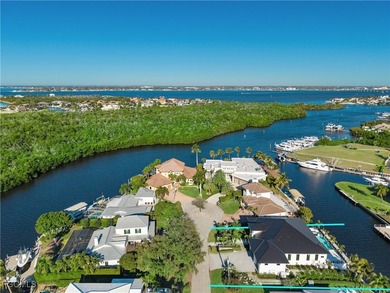 Caloosahatchee River Home For Sale in Fort Myers Florida