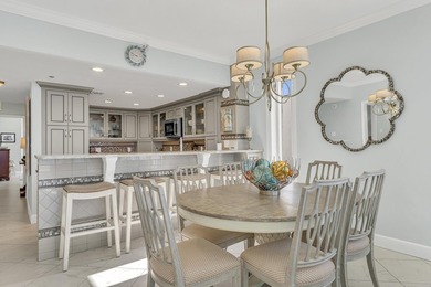 DON'T LET THIS ONE SLIP AWAY! 3 bed/3 bath corner unit with - photo 10