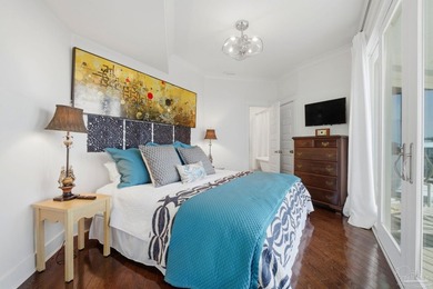 Built in 2023, this custom 5BR, 5.5BA Gulf-front residence - photo 12