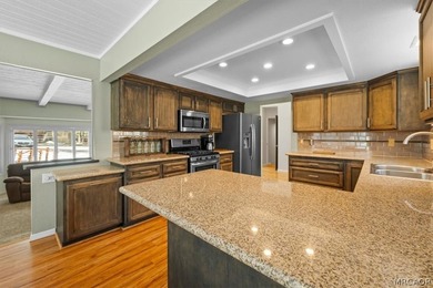 Turn-Key Mountain Retreat in Pinewood Estates Whether as a - photo 15