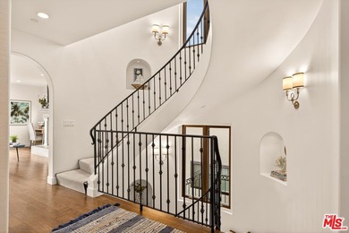 Just two homes in from the sand, this inviting home offers an - photo 17