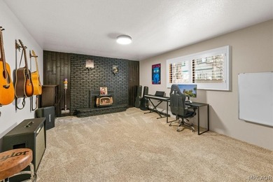 Turn-Key Mountain Retreat in Pinewood Estates Whether as a - photo 24