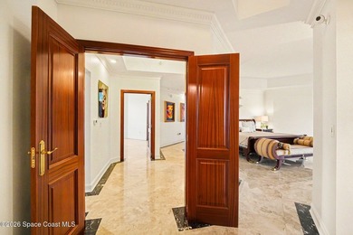 WELCOME to the pinnacle of luxury waterfront living in the heart - photo 27