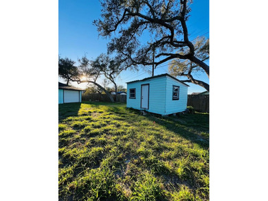 ROOM FOR EVERYTHING! This charming 2-bedroom, 1-bath home sits - photo 28