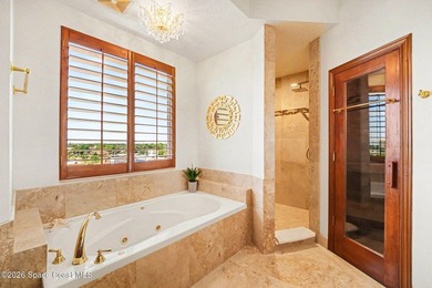 WELCOME to the pinnacle of luxury waterfront living in the heart - photo 33