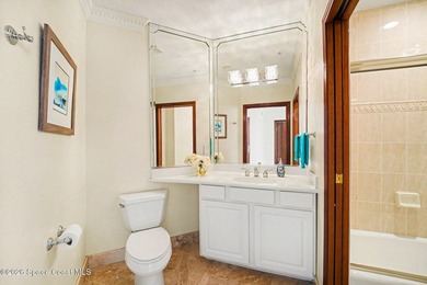 WELCOME to the pinnacle of luxury waterfront living in the heart - photo 39