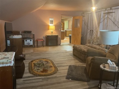 This well-maintained 3-bedroom, 1.5-bath split-level home offers - photo 50