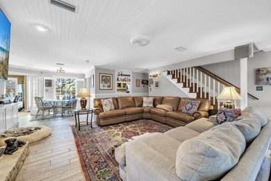 Waterfront in the heart of Destin. This spacious lakefront home - photo 6